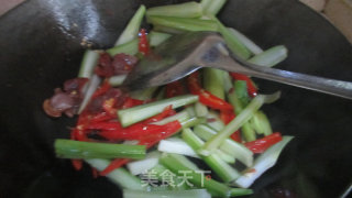 Fried Ham with Red Pepper and Celery recipe