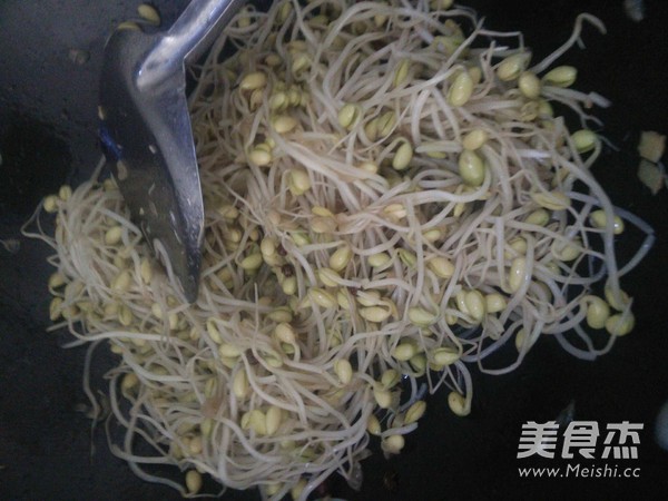 Vegetarian Fried Bean Sprouts recipe