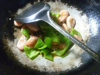 Stir-fried Arctic Sweet Shrimp with Green Peppers recipe