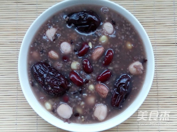 Kidney Bean and Lotus Seed Mixed Grain Congee recipe