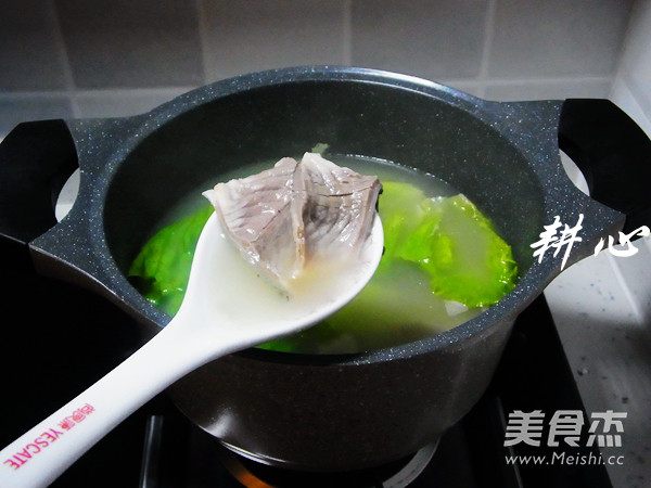 [first Issue] Fish Skin Lettuce Soup recipe