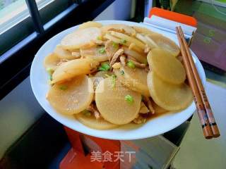 Stir-fried White Radish with Shredded Pork recipe