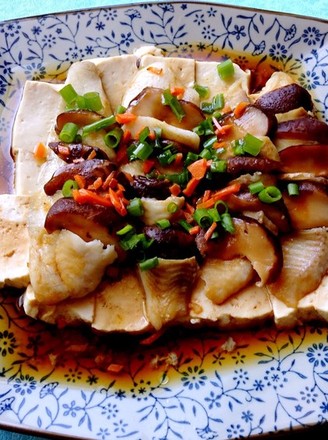Steamed Sea Bream with Tofu and Shiitake Mushrooms recipe