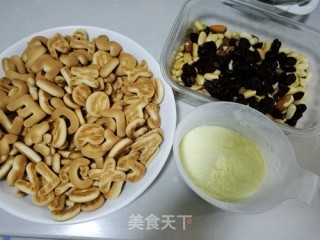 Net Celebrity Snowflake Cake is Easy to Make recipe