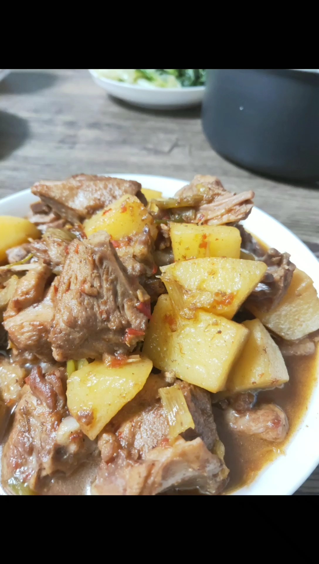 Without Adding A Drop of Oil-braised Duck with Potatoes recipe