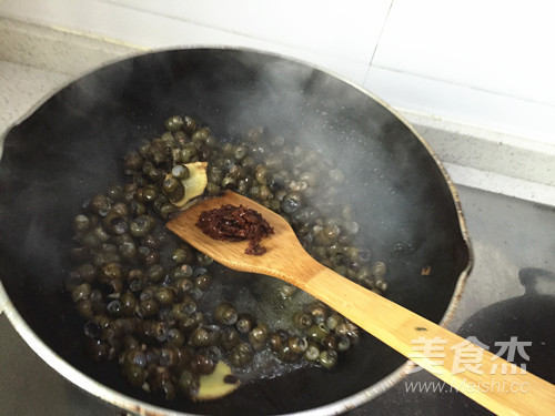 Sauce Braised Snails recipe