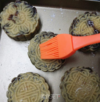 #新良第一节婚纱大赛# Cantonese-style Bean Paste Moon Cakes recipe