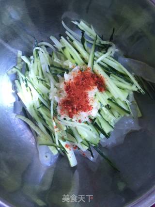 Cucumber with Noodles recipe