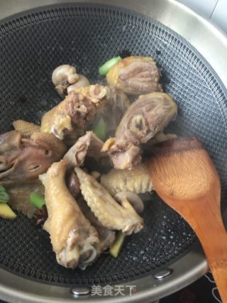 Stewed Chicken with Spring Bamboo Shoots recipe