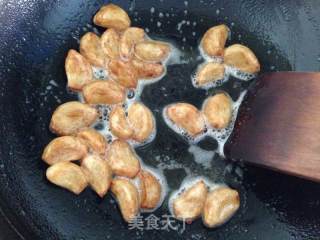 Black Garlic Beef Cubes-tianjin Local Cuisine recipe