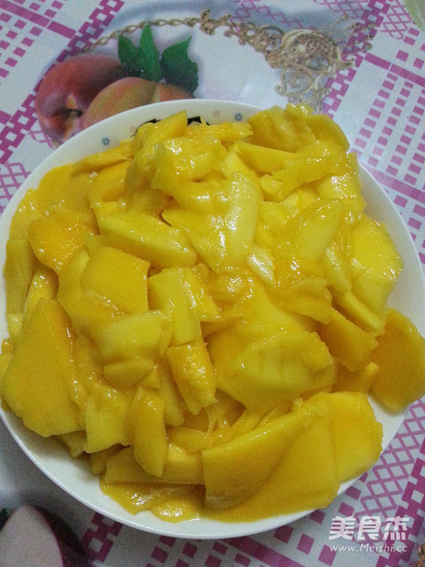 Homemade Mango Yogurt recipe