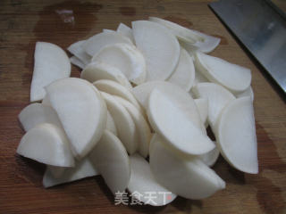 Fried Radish with Yuba recipe