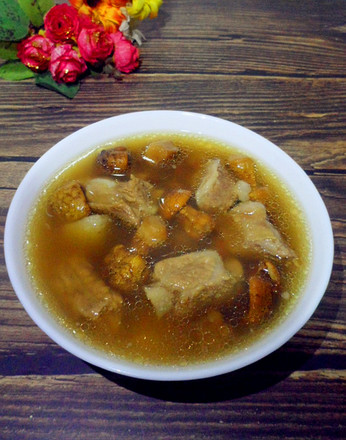 Matsutake and Yam Pork Ribs Soup recipe
