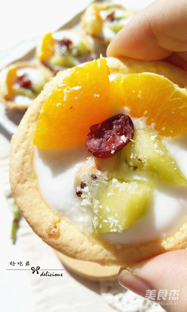 Yogurt Fruit Tart recipe