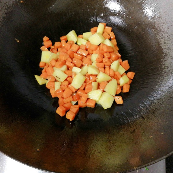 Stir-fried Chicken Drumsticks with Curry Carrots recipe