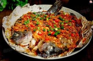 Grilled Fish in Tin Foil with Garlic recipe