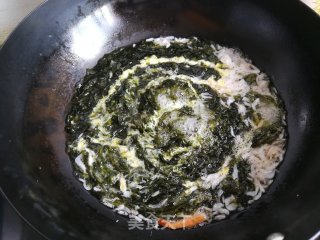 Shrimp Seaweed Egg Drop Soup recipe