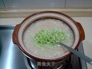 Old Clay Pot Seafood Celery Porridge recipe