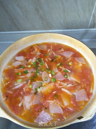 Tomato White Radish Soup recipe