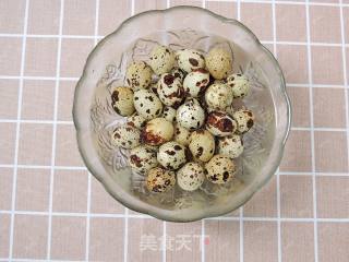 Quail Eggs in Tomato Sauce recipe