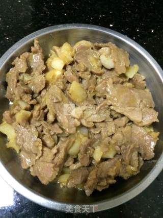 Stir-fried Pork with Garlic recipe