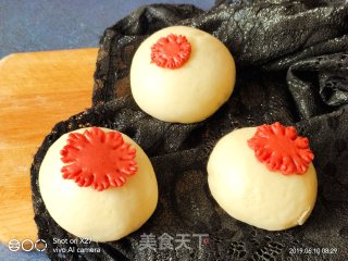 Carnation Buns recipe