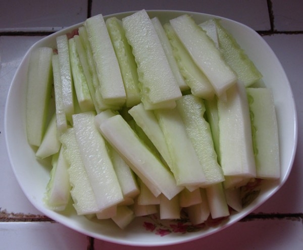 Spicy Cucumber Strips recipe