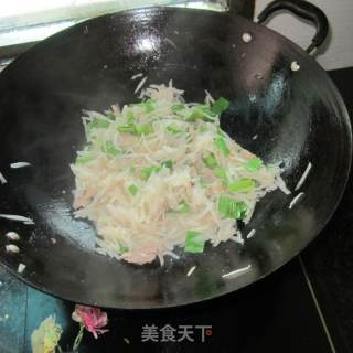 Garlic Shredded Radish recipe