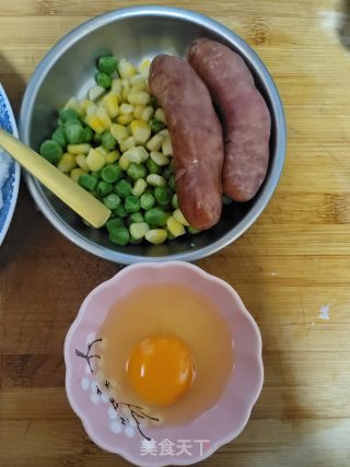 Fried Rice with Sausage, Peas and Corn Kernels recipe