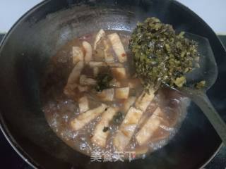 Sauerkraut Fish Nuggets with Vermicelli recipe