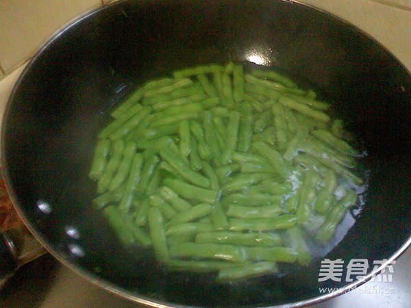 String Beans with Shrimp Paste recipe