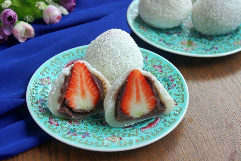 Strawberry Daifuku recipe