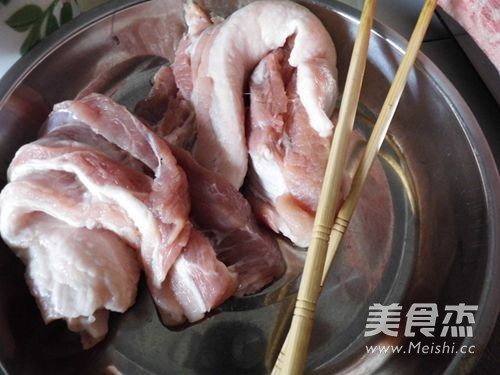 Stir-fried Pork Slices with Asparagus recipe