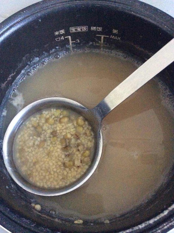 Corn Grits and Mung Bean Porridge recipe