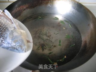 【winter Healthy Vegetables】---mushroom Crucian Carp Soup recipe