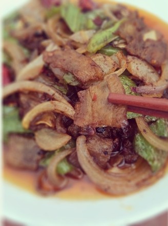 Twice-cooked Pork with Green Pepper and Onion recipe