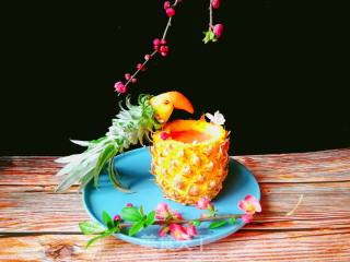 Pineapple Carrot Cherry Tomato Juice recipe