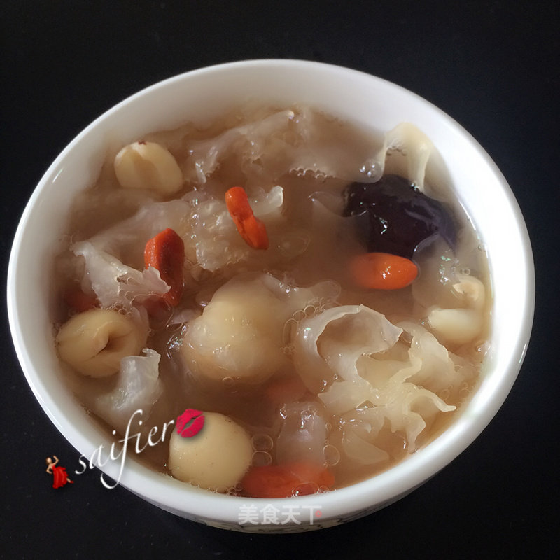 Jujube, Tremella, Lotus Seed Soup recipe