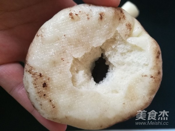 Mushroom Bean Paste Bun recipe