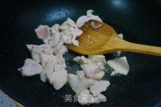 Stir-fried Chicken with Lettuce recipe