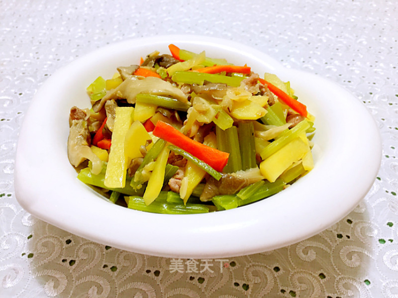 Stir-fry with Green Onion and Seasonal Vegetables recipe