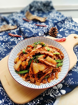 Stir-fried Dried Bamboo Shoots with Twice-cooked Pork recipe