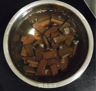 Stir-fried Chives with Blood Tofu recipe