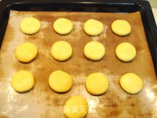 Vanilla Egg Yolk Shortbread Cookies recipe