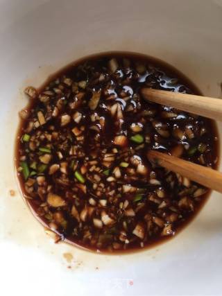 Seasonal Vegetables Mixed with Sesame Sauce recipe