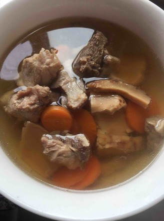 Chicken Bone Soup with Pork Ribs recipe