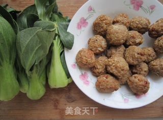 Sweet and Sour Cabbage Lotus Root Round recipe