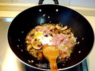 Spaghetti with Mushrooms, Bacon and Spinach recipe