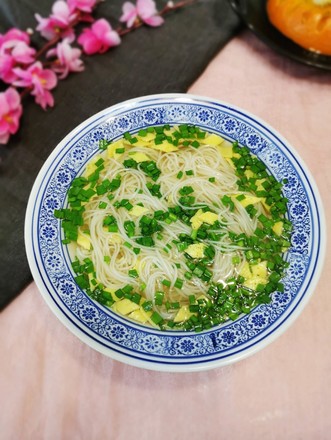 Sour Soup Longxu Noodles recipe