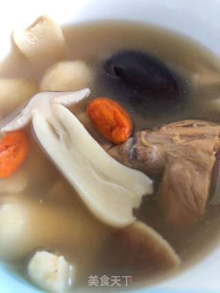 Matsutake Chicken Soup recipe